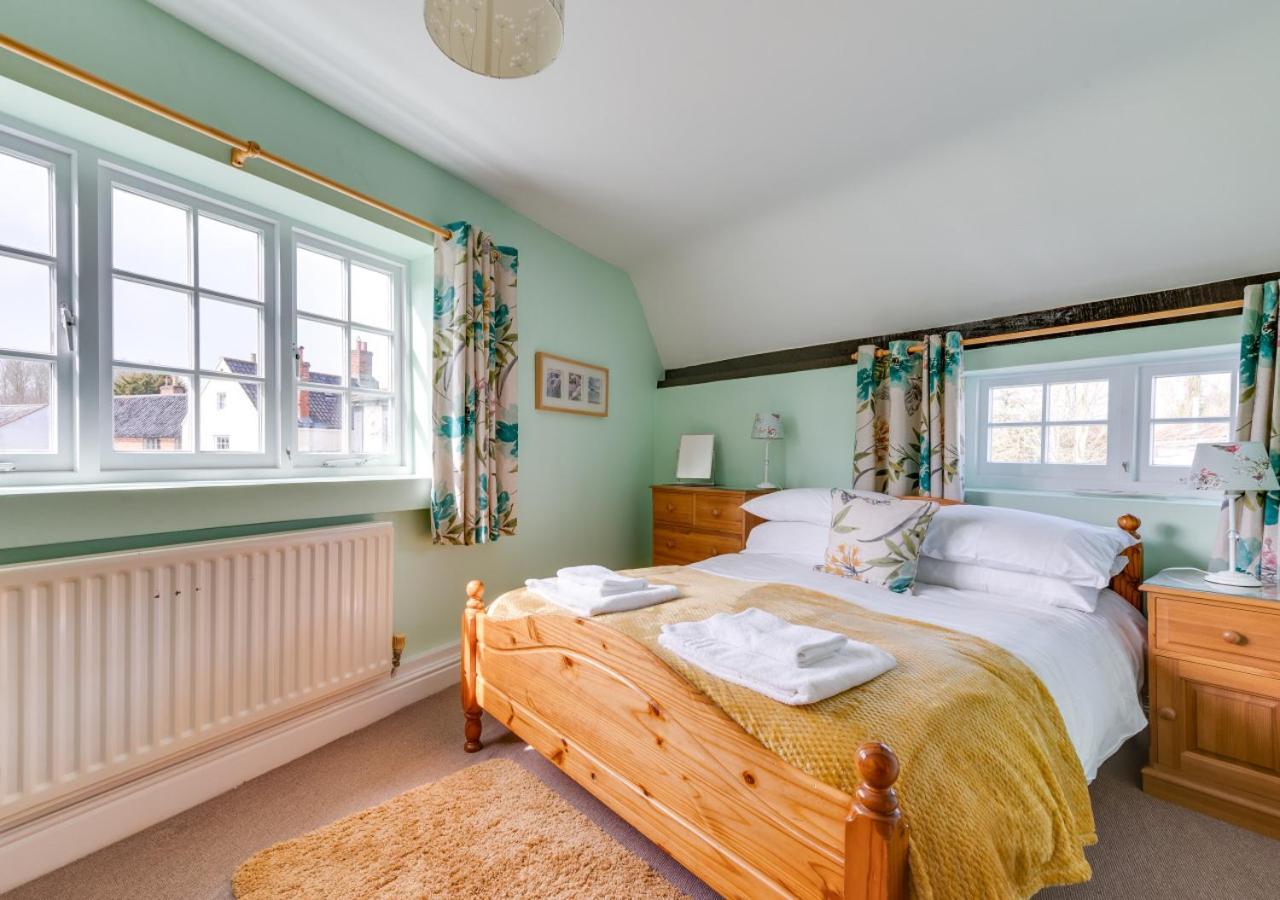 Corner Cottage Wangford Buitenkant foto